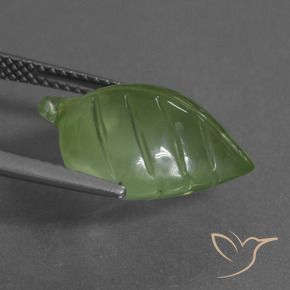 Prehnite Verde cálido natural de 8.63 ct, Elegante, Transparente