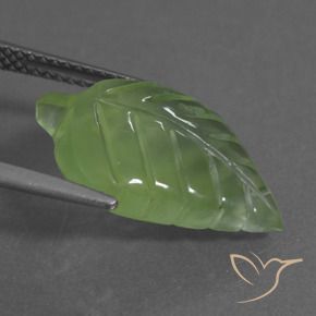 Prehnite Verde cálido natural de 8.22 ct, Elegante, Transparente