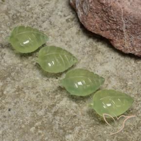 Gemas de Prehnite Verde pera pálido natural de 21.50 ct, Corte Flor, Transparente