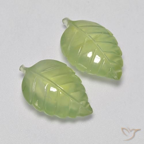 Gemas de Prehnite Verde cálido natural de 13.35 ct, Elegante, Transparente