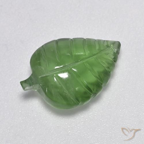 Prehnite Verde medio natural de 4.66 ct, Elegante, Transparente