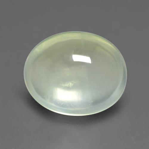 Prehnita verde natural de 2,50 ct, corte óvalo, transparente