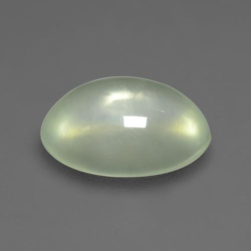 Prehnita verde natural de 2,50 ct, corte óvalo, transparente