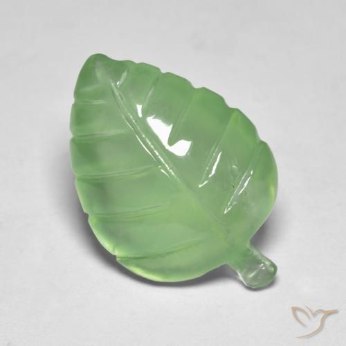 Prehnite Verde lima natural de 7.90 ct, Elegante, Transparente