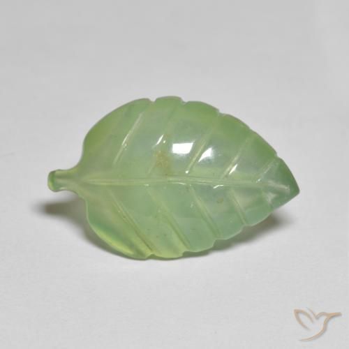 Prehnite Verde medio natural de 8.05 ct, Elegante, Transparente