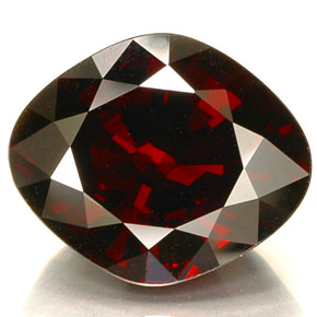 Granate piropo rojo natural de 21,57 ct, forma elegante, VVS