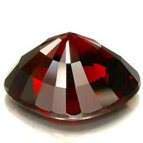 Granate piropo rojo natural de 21,57 ct, forma elegante, VVS