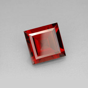 Granate piropo rojo natural de 3,82 ct, cuadrado, VVS