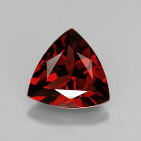 Granate piropo rojo natural de 1,79 ct, trillón, VS