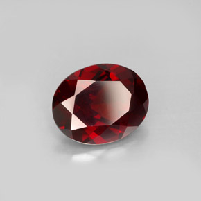 Granate piropo rojo natural de 3,09 ct, corte óvalo, VS