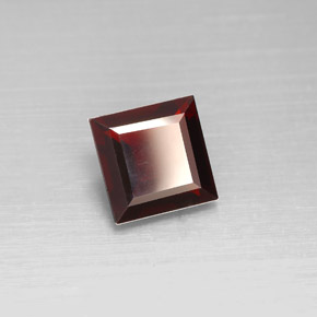 Granate piropo rojo natural de 2,58 ct, cuadrado, VS
