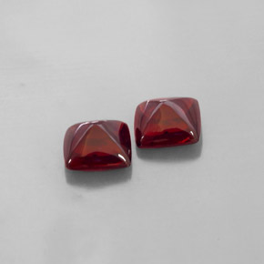 Gemas de granate piropo rojo natural de  ct, transparente, transparente / translúcido