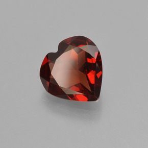 Granate Piropo Roja natural de 1.50 ct, Forma de corazón, VVS-VS