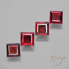 Gemas de Granate piropo Rojo sangre natural de 2.91 ct, Cuadrado, VS