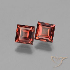 Gemas de Granate piropo Rojo oscuro natural de 1.46 ct, Cuadrado, VVS-VS