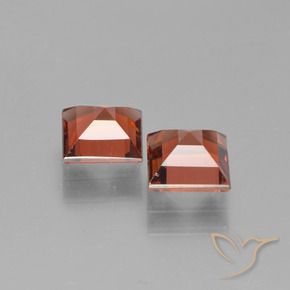 Gemas de Granate piropo Rojo merlot natural de 1.69 ct, Cuadrado, VVS-VS