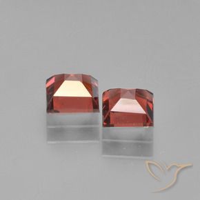 Gemas de Granate piropo Rojo medio natural de 1.57 ct, Cuadrado, VS