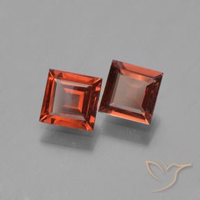 Gemas de Granate piropo Rojo oscuro natural de 1.35 ct, Cuadrado, VS