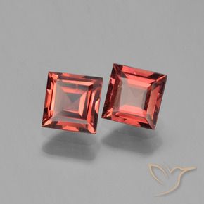 Gemas de Granate piropo Rojo oscuro natural de 1.60 ct, Cuadrado, VS
