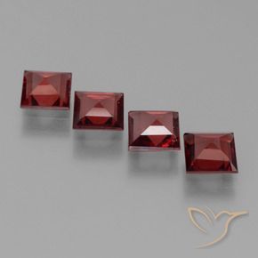 Gemas de Granate piropo Rojo sangre intenso natural de 2.52 ct, Cuadrado, VS