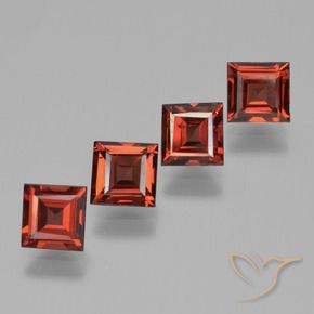 Gemas de Granate piropo Rojo medio natural de 2.99 ct, Cuadrado, VS