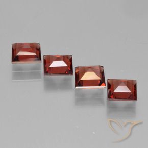 Gemas de Granate piropo Rojo oscuro natural de 2.64 ct, Cuadrado, VS