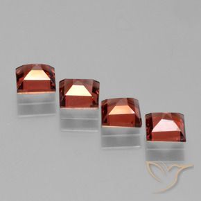 Gemas de Granate piropo Rojo oscuro natural de 2.80 ct, Cuadrado, VVS-VS
