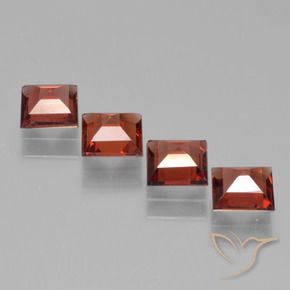Gemas de Granate piropo Rojo medio natural de 2.58 ct, Cuadrado, VS