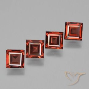 Gemas de Granate piropo Rojo medio natural de 2.79 ct, Cuadrado, VS