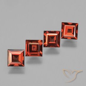 Gemas de Granate piropo Rojo medio natural de 2.75 ct, Cuadrado, VS