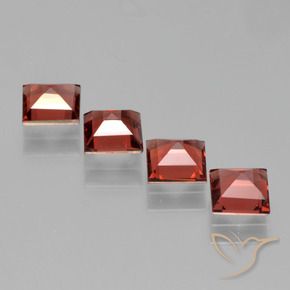 Gemas de Granate piropo Rojo medio natural de 2.80 ct, Cuadrado, VS