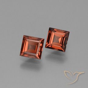 Gemas de Granate piropo Rojo medio natural de 1.54 ct, Cuadrado, VS