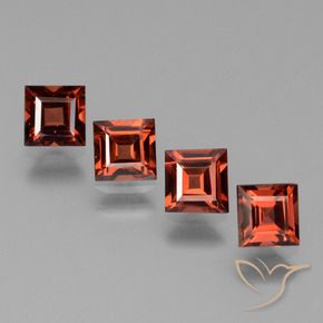 Gemas de Granate piropo Rojo medio natural de 2.82 ct, Cuadrado, VVS-VS
