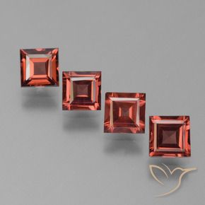 Gemas de Granate piropo Rojo escarlata natural de 2.89 ct, Cuadrado, VS