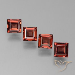 Gemas de Granate piropo Rojo medio natural de 2.67 ct, Cuadrado, VS