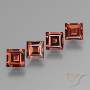 Gemas de Granate piropo Rojo oscuro natural de 2.98 ct, Cuadrado, VS