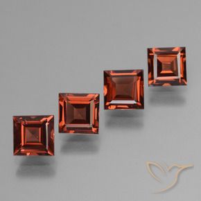 Gemas de Granate piropo Rojo escarlata natural de 3.25 ct, Cuadrado, VS