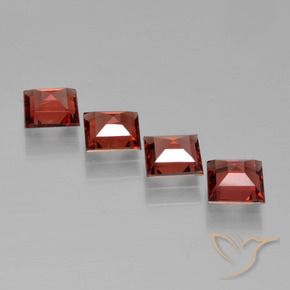 Gemas de Granate piropo Rojo medio natural de 2.65 ct, Cuadrado, VS