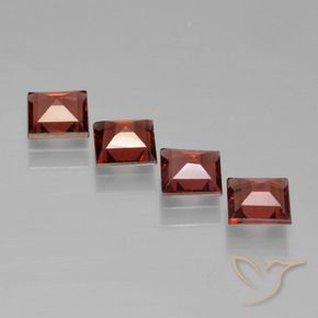 Gemas de Granate piropo Rojo medio natural de 2.59 ct, Cuadrado, VS