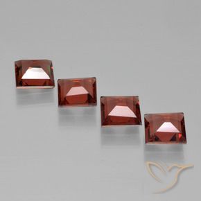 Gemas de Granate piropo Rojo medio natural de 2.65 ct, Cuadrado, VS