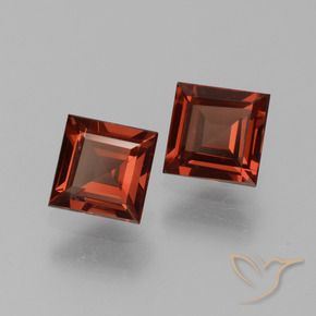 Gemas de Granate piropo Rojo escarlata natural de 1.54 ct, Cuadrado, VS