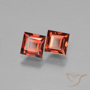 Gemas de Granate piropo Rojo escarlata natural de 1.68 ct, Cuadrado, VS