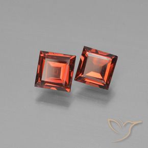 Gemas de Granate piropo Rojo escarlata natural de 1.43 ct, Cuadrado, VS