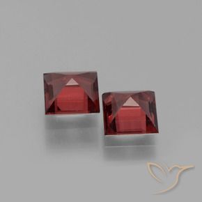 Gemas de Granate piropo Rojo vino intenso natural de 1.50 ct, Cuadrado, VVS-VS