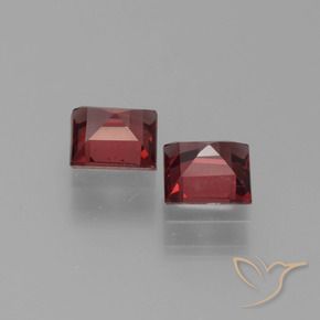 Gemas de Granate piropo Rojo oscuro natural de 1.44 ct, Cuadrado, VS
