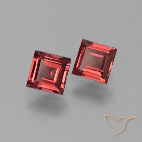 Gemas de Granate piropo Rojo escarlata intenso natural de 1.38 ct, Cuadrado, VVS-VS