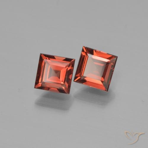 Gemas de Granate piropo Rojo escarlata natural de 1.54 ct, Cuadrado, VS