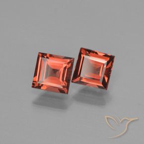 Gemas de Granate piropo Rojo escarlata natural de 1.71 ct, Cuadrado, VS