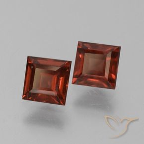 Gemas de Granate piropo Rojo sangría natural de 1.73 ct, Cuadrado, VS