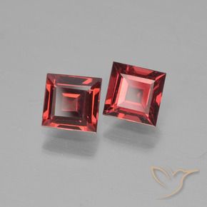 Gemas de Granate piropo Rojo oscuro natural de 1.47 ct, Cuadrado, VS
